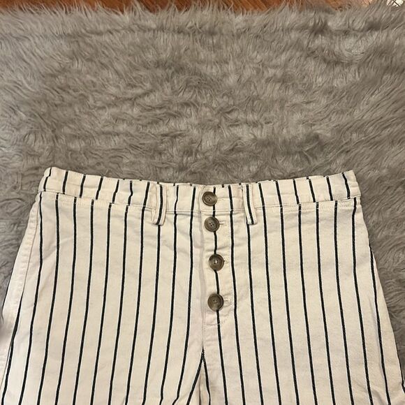 Madewell women’s navy blue and cream stripped cotton jean shorts size 30 - Picture 2 of 5